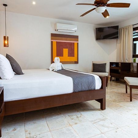 La Aurora Hotel Colonial วัลลาโดลิด ภายนอก รูปภาพ