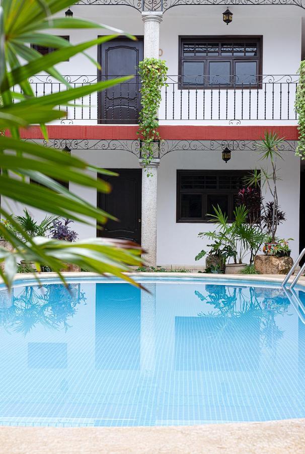 La Aurora Hotel Colonial วัลลาโดลิด ภายนอก รูปภาพ