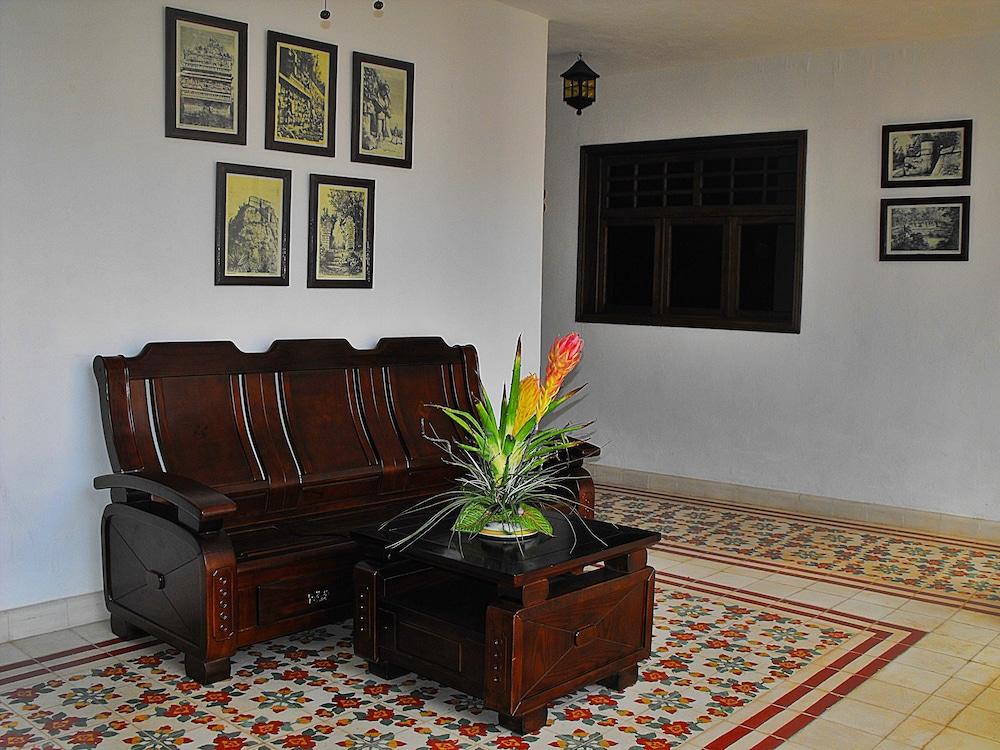 La Aurora Hotel Colonial วัลลาโดลิด ภายนอก รูปภาพ