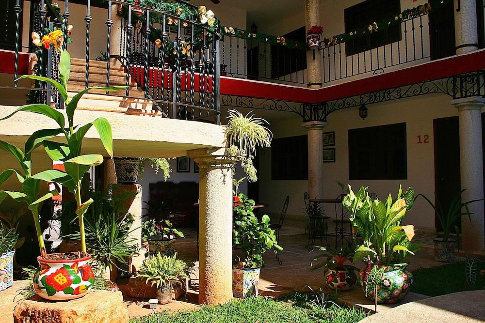 La Aurora Hotel Colonial วัลลาโดลิด ภายนอก รูปภาพ