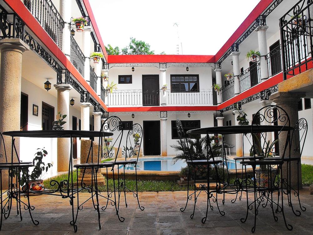 La Aurora Hotel Colonial วัลลาโดลิด ภายนอก รูปภาพ