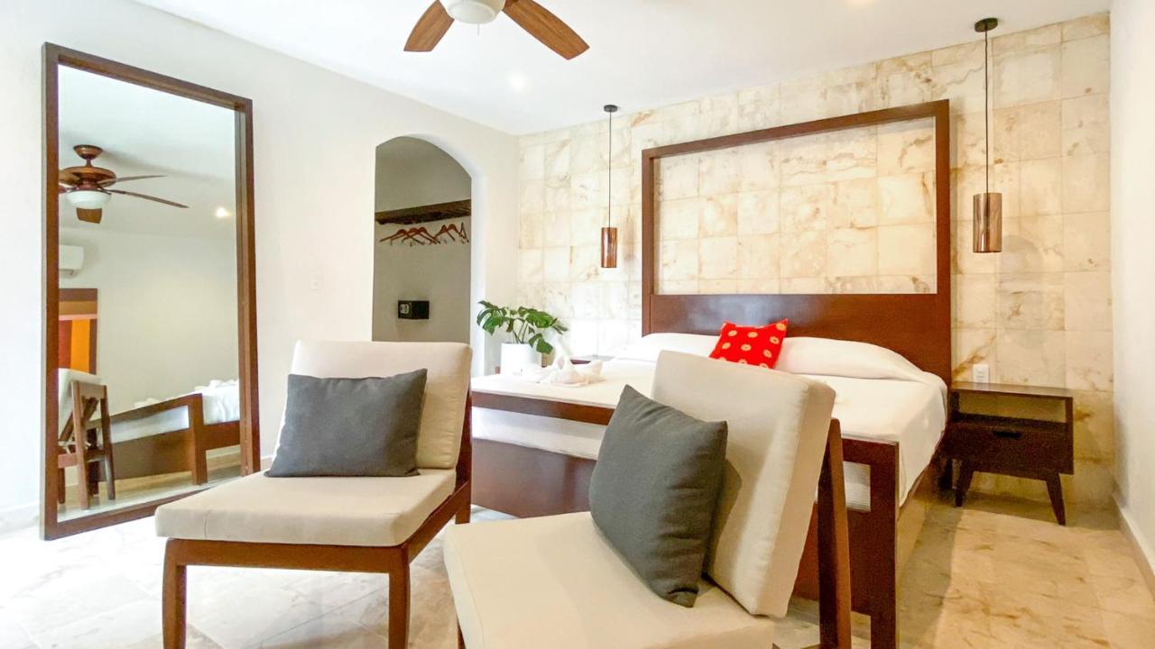 La Aurora Hotel Colonial วัลลาโดลิด ภายนอก รูปภาพ
