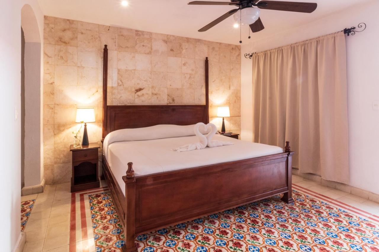 La Aurora Hotel Colonial วัลลาโดลิด ภายนอก รูปภาพ
