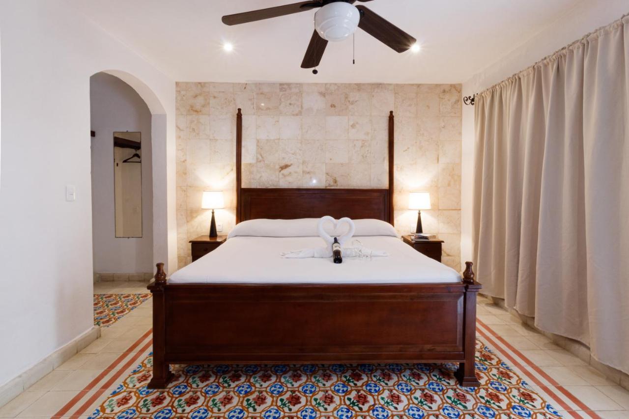 La Aurora Hotel Colonial วัลลาโดลิด ภายนอก รูปภาพ
